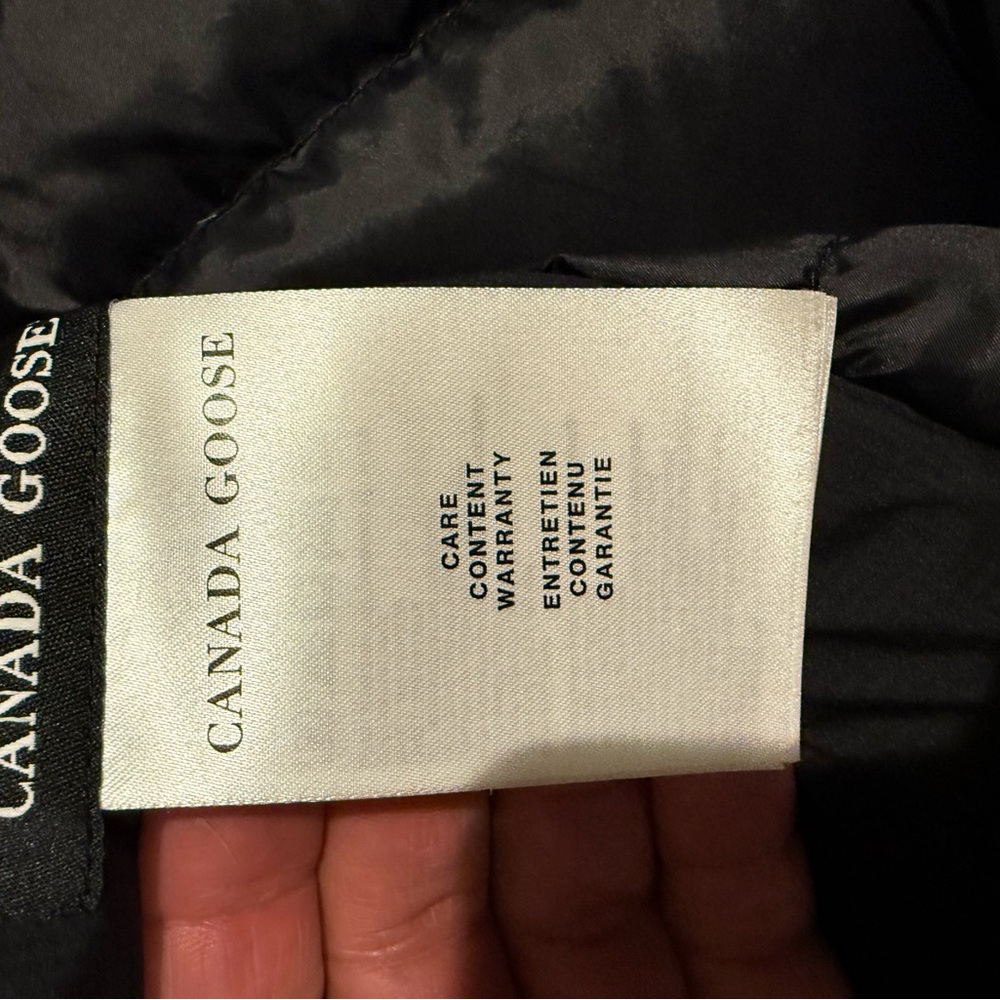Canada goose black men’s jacket - Picture 13 of 13